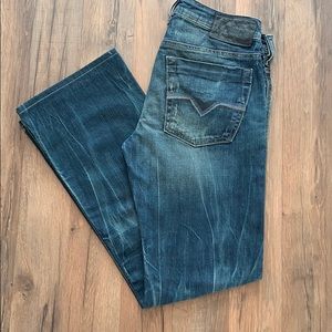 NWOT
DIESEL
MADE IN ITALY 
WASH 008M2
ZATINY W27